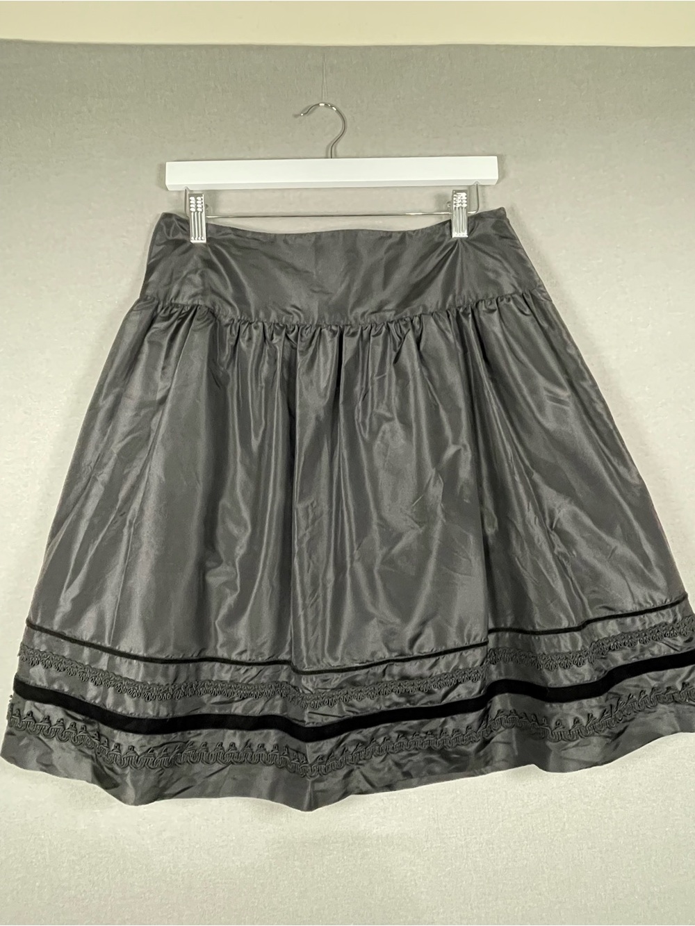 Lilly Pulitzer Black Silk Ruffle Velvet Trim Cocktail Skirt Size 6